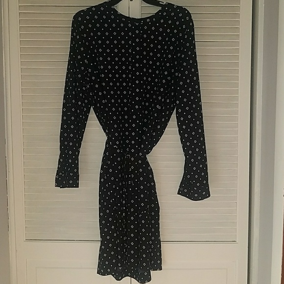 LOFT Dresses & Skirts - NWOT LOFT Navy/White/Blue Dress Sz XL